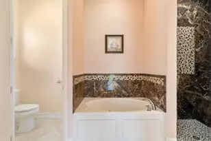 1900 Colleen St, Sarasota, FL 34231 - Photo 23