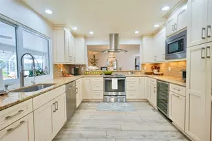 4717 E Trails Dr, Sarasota, FL 34232 - Photo 41