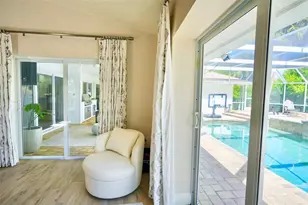 4717 E Trails Dr, Sarasota, FL 34232 - Photo 33