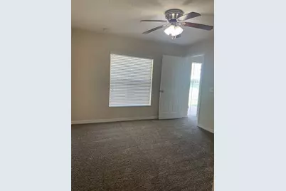 521 Montana Avenue, Saint Cloud, FL 34769 - Photo 9