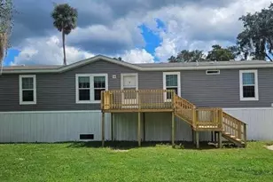 55744 Holiday Cir, Astor, FL 32102 - Photo 1
