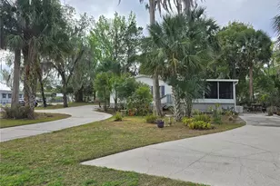 56449 Maple Rd, Astor, FL 32102 - Photo 23