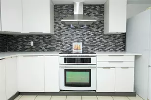 1325 Indian Rock Ct, Deltona, FL 32725 - Photo 19