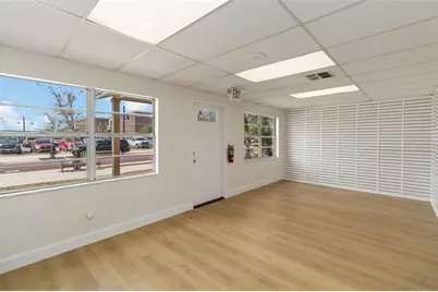 911 Pennsylvania Avenue, Saint Cloud, FL 34769 - Photo 5