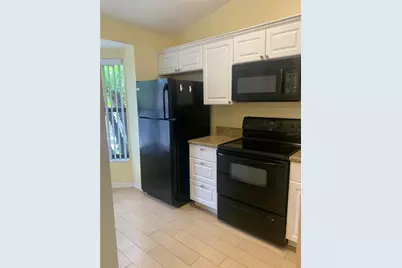 2823 Shannon Oak Court, Saint Cloud, FL 34769 - Photo 3