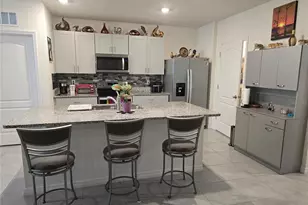 532 Emily Gln St, Deland, FL 32724 - Photo 3