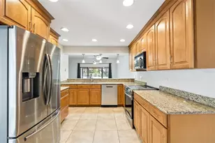 8002 Sandpoint Blvd, Orlando, FL 32819 - Photo 9