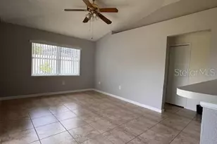 2405 Lincolnshire Ct, Kissimmee, FL 34743 - Photo 7