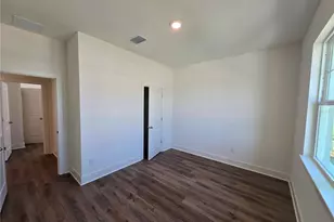 3352 Daybreak Run Loop, Spring Hill, FL 34609 - Photo 9