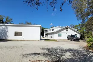 6610 McKown Rd, Sarasota, FL 34240 - Photo 9