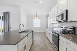 1923 Perch Hammock Loop, Groveland, FL 34736 - Photo 5