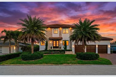 2060 Illinois Avenue NE, Saint Petersburg, FL 33703 - Photo 1