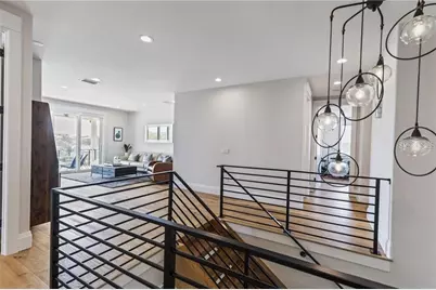 2060 Illinois Avenue NE, Saint Petersburg, FL 33703 - Photo 35