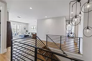 2060 Illinois Ave NE, Saint Petersburg, FL 33703 - Photo 35