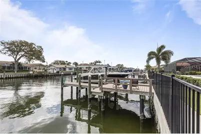 2060 Illinois Avenue NE, Saint Petersburg, FL 33703 - Photo 57