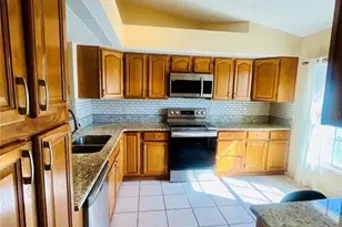 14434 Island Cove Dr, Orlando, FL 32824 - Photo 5