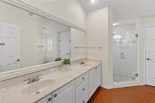 2403 Tamarindo Dr, The Villages, FL 32162 - Photo 27