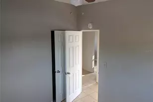 2000 Queensboro Ave S, Saint Petersburg, FL 33712 - Photo 5