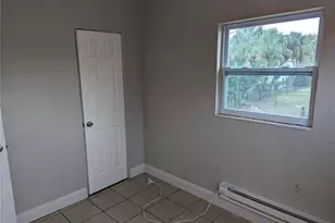 2000 Queensboro Ave S, Saint Petersburg, FL 33712 - Photo 17