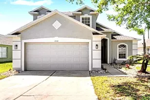 7533 Merchantville Cir, Zephyrhills, FL 33540 - Photo 1