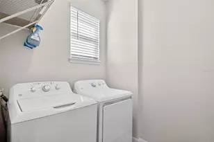 16933 Oakboro St, Winter Garden, FL 34787 - Photo 3