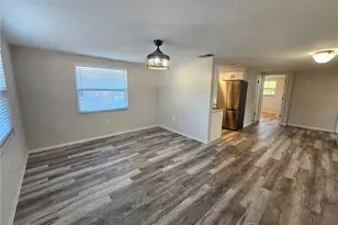 4849 Camphor Ave, Sarasota, FL 34231 - Photo 5