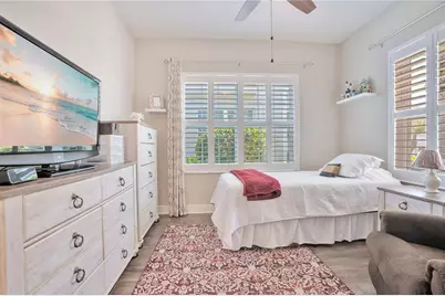 13541 Circa Crossing Drive, Lithia, FL 33547 - Photo 9