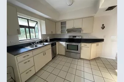 940 Fenton Lane #10, Lakeland, FL 33809 - Photo 3