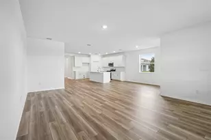 8720 Canard Cv, Palmetto, FL 34221 - Photo 13