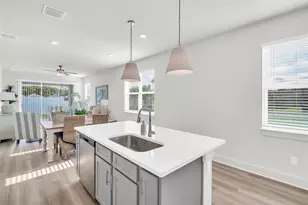 7994 Chandler Lk Ct, Hudson, FL 34667 - Photo 5