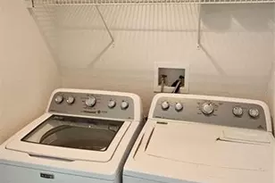 5581 Rosehill Rd, Sarasota, FL 34233 - Photo 15