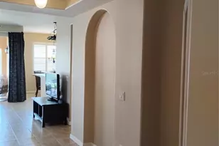 1761 Auburn Lakes Dr, Venice, FL 34292 - Photo 9