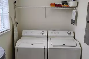 1761 Auburn Lakes Dr, Venice, FL 34292 - Photo 15