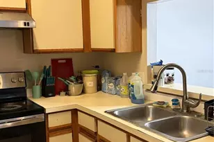 3916 Magnolia Lake Ln, Orlando, FL 32810 - Photo 5