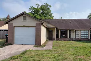 3916 Magnolia Lake Ln, Orlando, FL 32810 - Photo 1