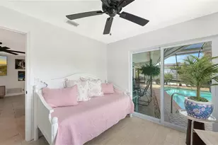 589 Commonwealth Ln, Sarasota, FL 34242 - Photo 21