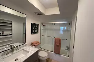 3806 Gulf of Mexico Dr, Longboat Key, FL 34228 - Photo 23