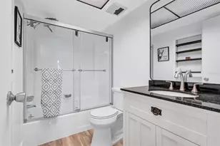 3806 Gulf of Mexico Dr, Longboat Key, FL 34228 - Photo 35
