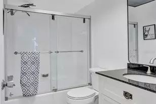 3806 Gulf of Mexico Dr, Longboat Key, FL 34228 - Photo 35