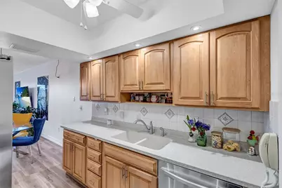 3806 Gulf Of Mexico Drive #C310, Longboat Key, FL 34228 - Photo 9