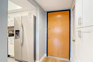 2587 Countryside Blvd, Clearwater, FL 33761 - Photo 5