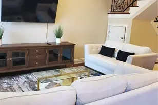 [Address not provided], Tampa, FL 33611 - Photo 9