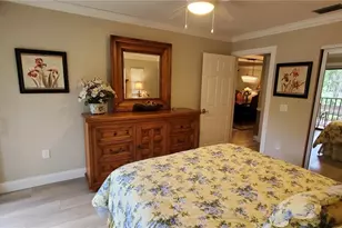 6110 Country Club Way, Sarasota, FL 34243 - Photo 15