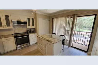 6110 Country Club Way #201, Sarasota, FL 34243 - Photo 3