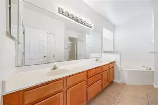 9651 Old Marsh Ct, Orlando, FL 32832 - Photo 17