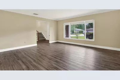 12206 Snead Place, Tampa, FL 33624 - Photo 9