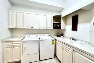 9110 Deer Ct, Venice, FL 34293 - Photo 31