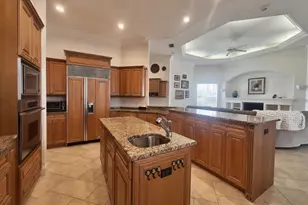 9110 Deer Ct, Venice, FL 34293 - Photo 11