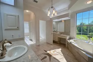 9110 Deer Ct, Venice, FL 34293 - Photo 17