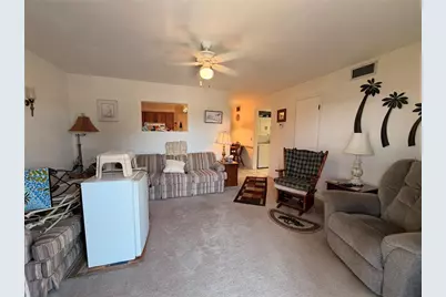 1640 Juno Tr #205B, Astor, FL 32102 - Photo 11